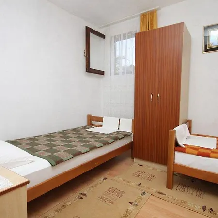 Apartment Uvala Zarace 4597c *