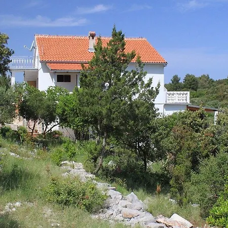 Uvala Zarace 4597c Apartment Gdinj