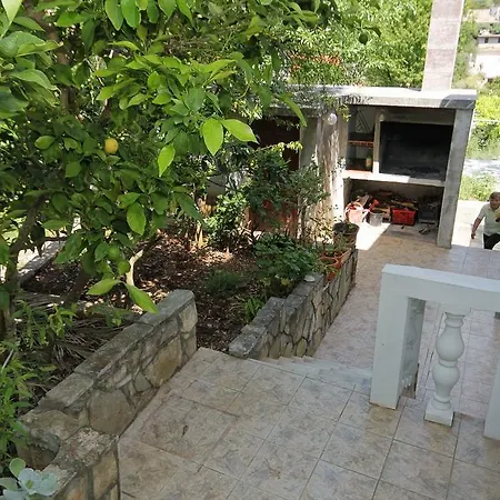 Apartment Uvala Zarace 4597c *
